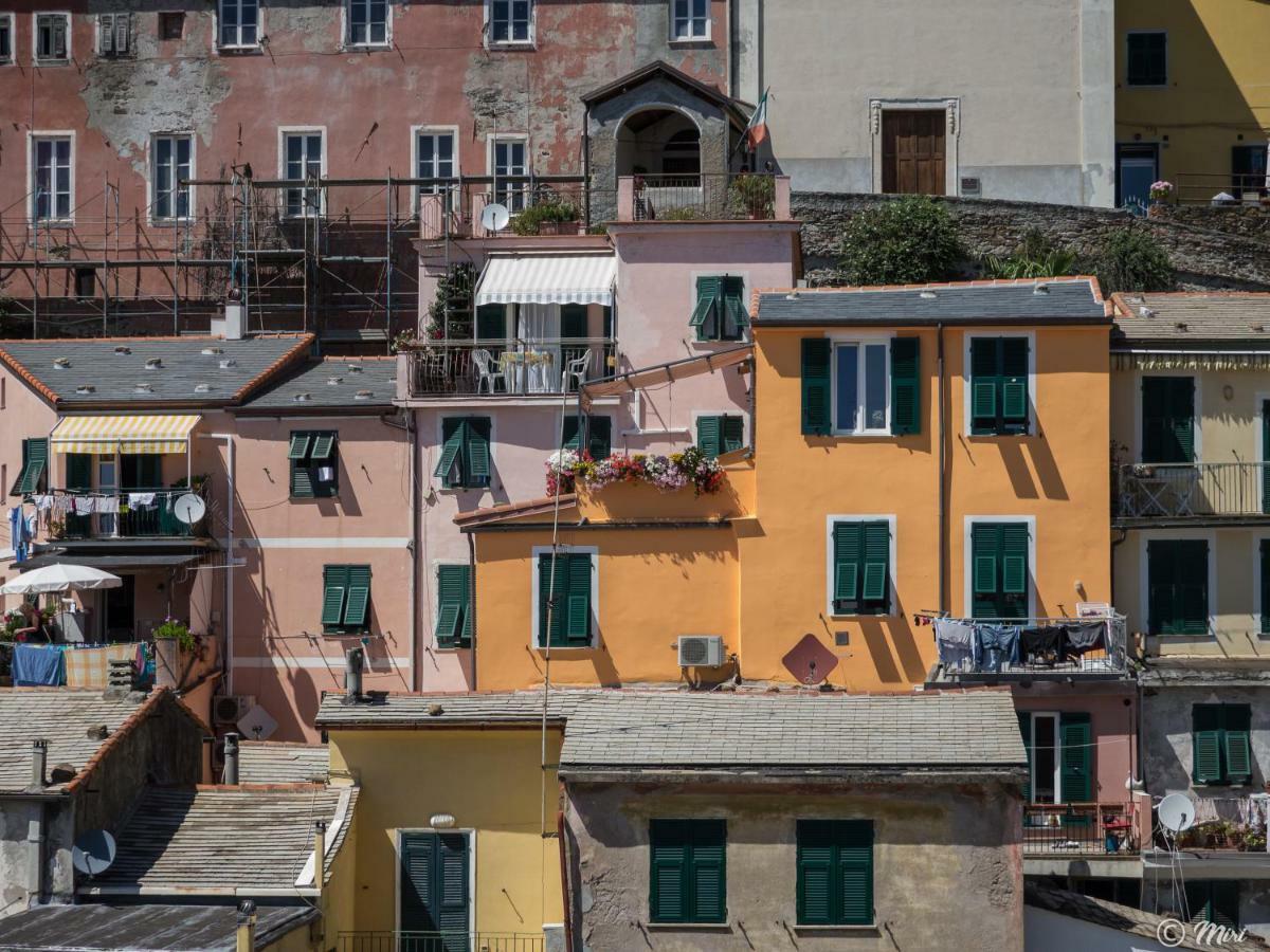 Refilea Sea View Tower Villa Vernazza Exterior foto